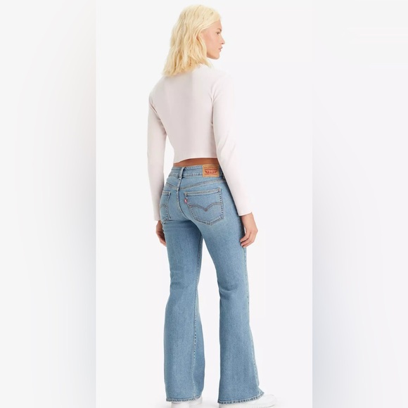 Levi's Superlow Flare Wide Leg Jeans Medium Blue Wash Women’s Size 33x34 NWT - Picture 1 of 12